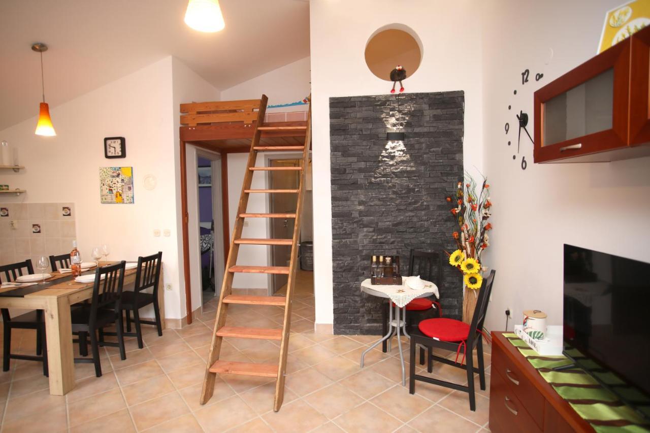 Apartman Izabela Medulin Exteriör bild
