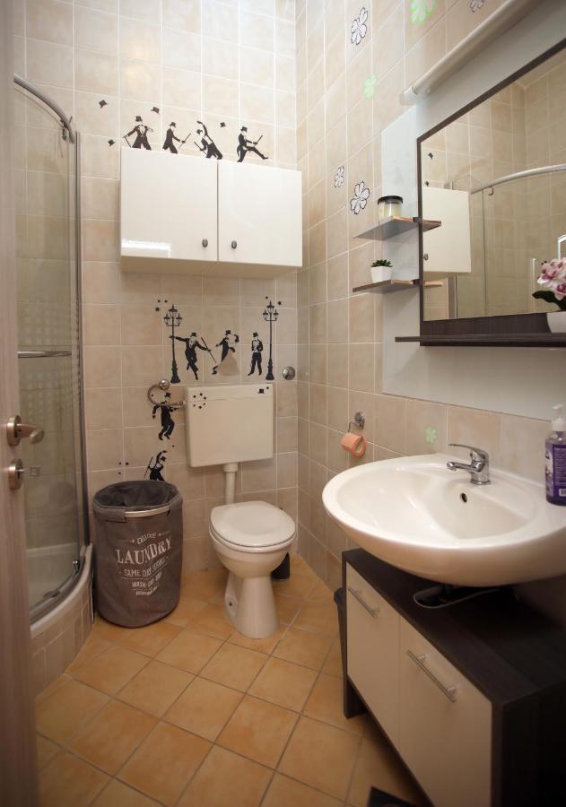 Apartman Izabela Medulin Exteriör bild